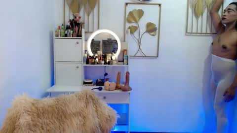 transeugene1990 online show from March 10, 2026, 5:45 am