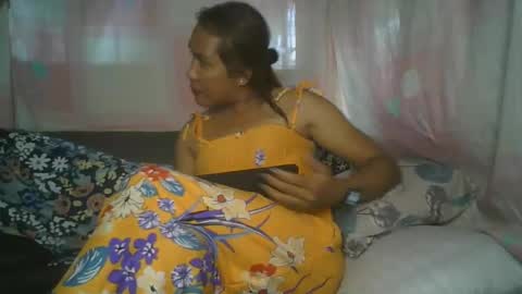 transhottie28 online show from February 21, 2025, 7:56 am