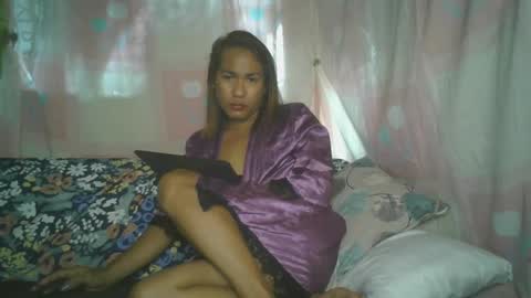 transhottie28 online show from February 24, 2025, 10:47 pm