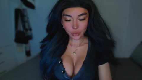 ALMIGHTY GODDESS VALENTINA online show from March 7, 2025, 1:53 am