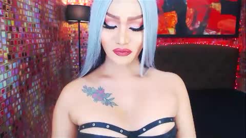 Snapshot of transplayfullolivia chatting on February 8, 2025, 1:43 am KYLIE BELLA  TS online show from February 8, 2025, 1:43 am