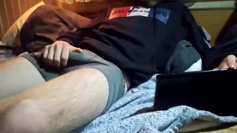 travelbait online show from October 29, 2025, 10:55 pm