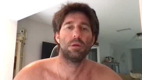 TravisKenn online show from November 9, 2025, 2:48 pm