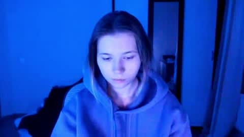 Snapshot of travisroule chatting on November 23, 2025, 4:07 pm Lisa online show from November 23, 2025, 4:07 pm