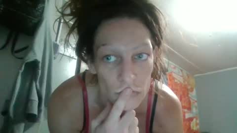 trazlicious2469 online show from June 12, 2026, 5:23 pm