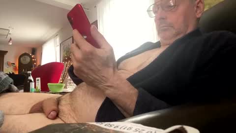 trebgeis1 online show from February 16, 2025, 7:59 am