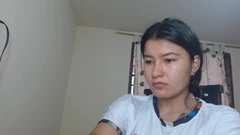 Snapshot of trebol_4 chatting on May 10, 2026, 5:29 pm trebol_4 online show from May 10, 2026, 5:29 pm
