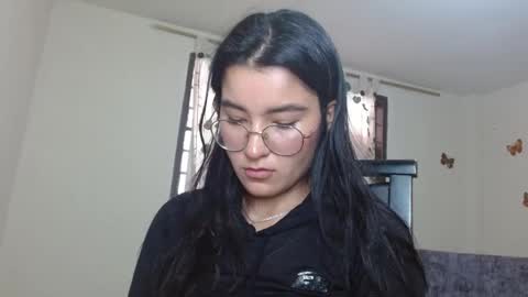 Snapshot of trebol_4 chatting on May 22, 2026, 6:35 pm trebol_4 online show from May 22, 2026, 6:35 pm