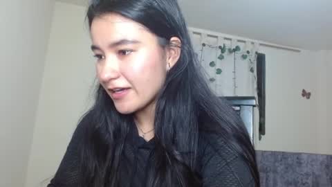 Snapshot of trebol_4 chatting on May 29, 2026, 9:02 pm trebol_4 online show from May 29, 2026, 9:02 pm
