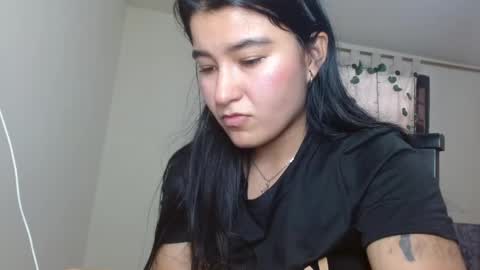 Snapshot of trebol_4 chatting on June 9, 2026, 7:03 pm trebol_4 online show from June 9, 2026, 7:03 pm