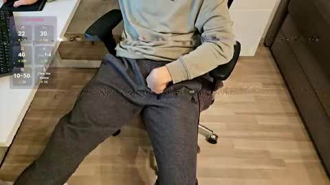 Snapshot of tree1989 chatting on November 11, 2025, 7:36 pm tree1989 online show from November 11, 2025, 7:36 pm