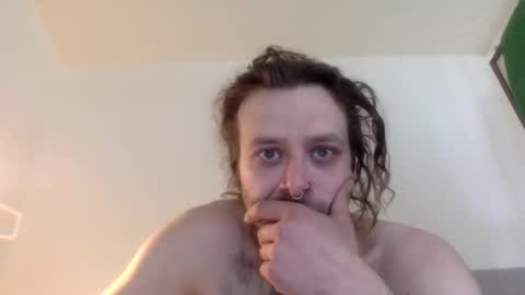 Snapshot of tremdave chatting on May 25, 2026, 3:51 pm tremdave online show from May 25, 2026, 3:51 pm