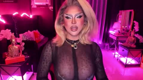 Jade online show from September 16, 2025, 10:27 am