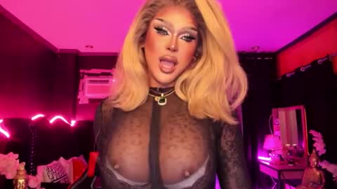 Jade online show from October 14, 2025, 1:28 am