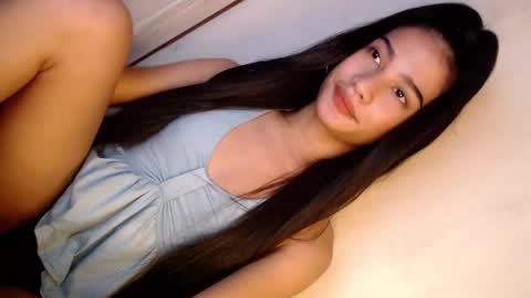 STEPHANiE online show from December 22, 2025, 2:08 am