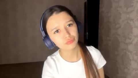 Bella online show from March 31, 2026, 5:24 pm