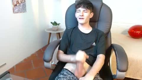 trevor_mob online show from March 19, 2026, 7:40 pm