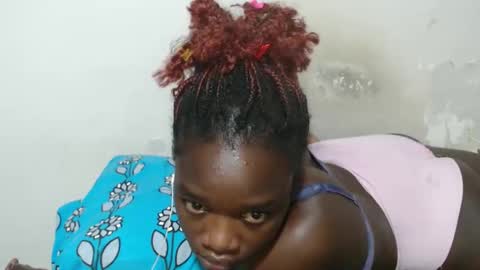 Snapshot of triceeyy chatting on November 18, 2025, 2:06 am Tracy online show from November 18, 2025, 2:06 am