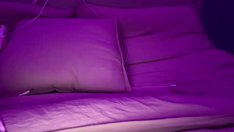 tricie_flor05 online show from November 29, 2025, 10:57 pm