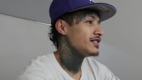 - trieone online show from January 28, 2025, 7:42 pm