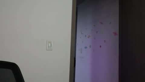 - trieone online show from September 28, 2025, 11:10 pm