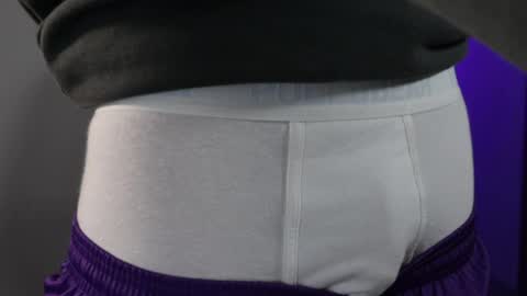 - trieone online show from April 16, 2026, 2:51 pm