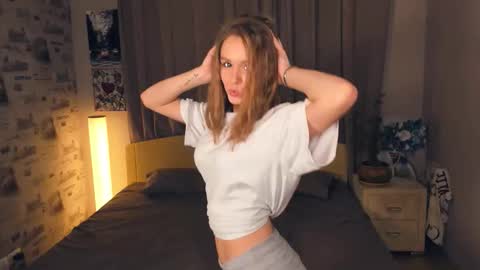 Bubbles online show from October 23, 2025, 7:12 pm