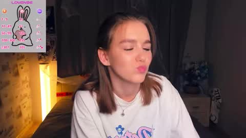 Bubbles online show from November 10, 2025, 7:13 pm