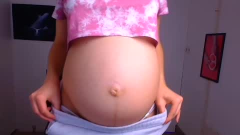 Snapshot of triniti_love chatting on January 14, 2025, 10:17 am Trinity online show from January 14, 2025, 10:17 am