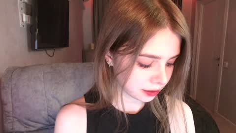 tripleprinces online show from January 9, 2025, 5:54 pm