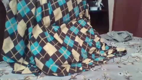 Raaz keeps ur Raaz online show from December 15, 2025, 3:16 pm