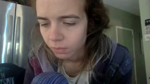 trippybb222 online show from October 2, 2025, 8:16 pm