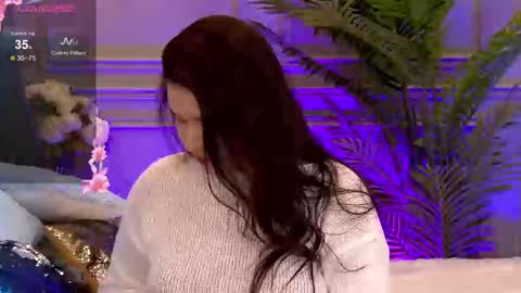 Snapshot of trisha_winslet chatting on February 22, 2025, 6:06 am trisha_winslet online show from February 22, 2025, 6:06 am