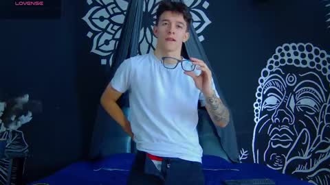 Snapshot of trisstan_kane chatting on June 7, 2026, 2:54 pm trisstan_kane online show from June 7, 2026, 2:54 pm