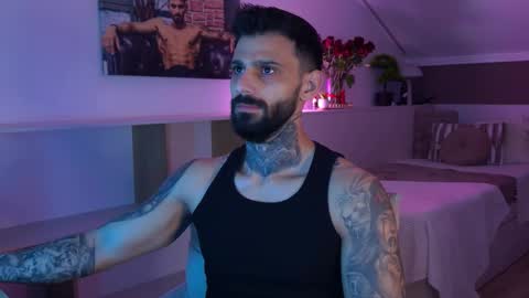 Snapshot of tristangreyaura chatting on February 19, 2026, 6:09 am Trystan Grey online show from February 19, 2026, 6:09 am