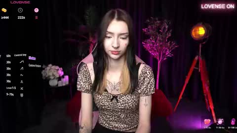 trix_void online show from February 3, 2026, 11:37 am