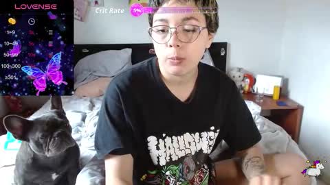 Snapshot of trixie_tangg chatting on September 14, 2025, 9:03 pm Kitty online show from September 14, 2025, 9:03 pm