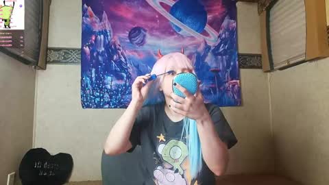 trixiedoescamcam online show from March 24, 2026, 12:59 am