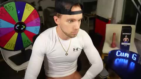 Troy Green online show from February 3, 2025, 3:53 am