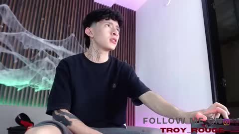 Snapshot of troy_rouge chatting on October 25, 2025, 7:19 pm Troy online show from October 25, 2025, 7:19 pm