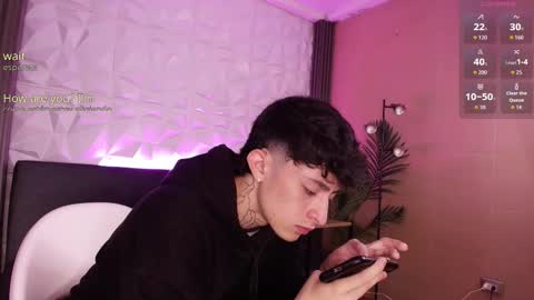 Snapshot of troy_rouge chatting on November 24, 2025, 7:24 pm Troy online show from November 24, 2025, 7:24 pm