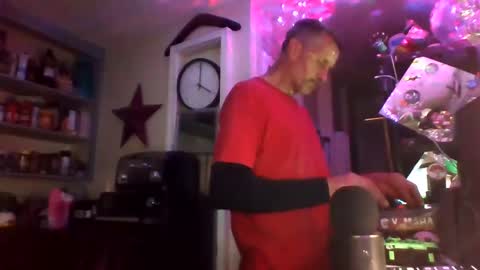 Snapshot of troystack41 chatting on October 5, 2025, 11:02 pm troystack41 online show from October 5, 2025, 11:02 pm