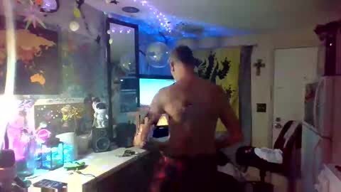 Snapshot of troystack41 chatting on November 12, 2025, 4:02 am troystack41 online show from November 12, 2025, 4:02 am