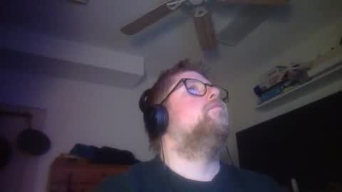 HandicappedLaugher online show from November 5, 2025, 5:07 am