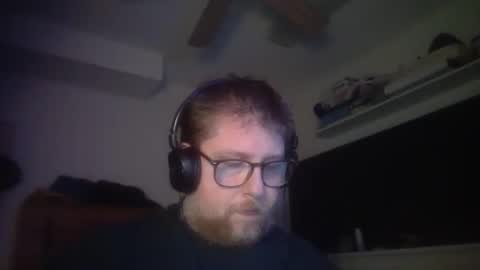 HandicappedLaugher online show from November 9, 2025, 3:16 am