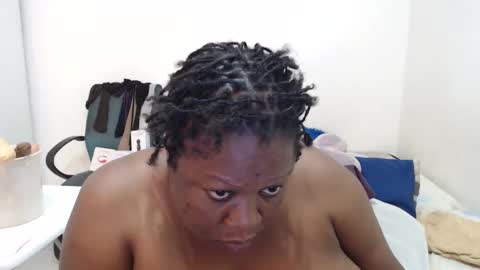 TrueBella30 online show from January 6, 2025, 12:24 pm