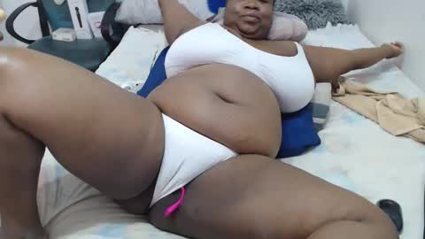 TrueBella30 online show from January 28, 2025, 6:38 am