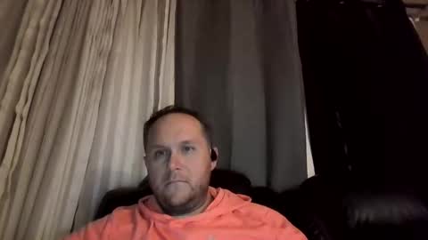 Snapshot of truthiness2019 chatting on October 28, 2025, 6:06 am truthiness2019 online show from October 28, 2025, 6:06 am