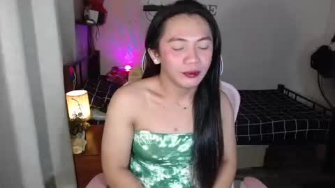Snapshot of ts_jadexxx chatting on September 14, 2025, 11:59 pm Jade online show from September 14, 2025, 11:59 pm