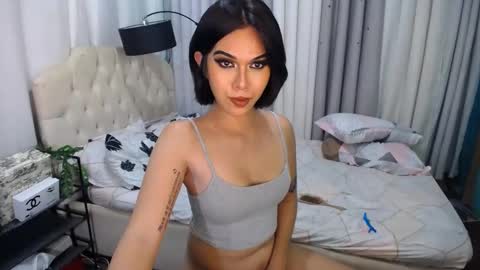 Snapshot of ts_tatiana chatting on December 7, 2024, 5:37 am billie online show from December 7, 2024, 5:37 am